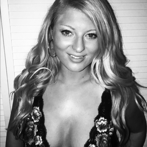 Meet your Posher, Sam - Picture 1 of 1